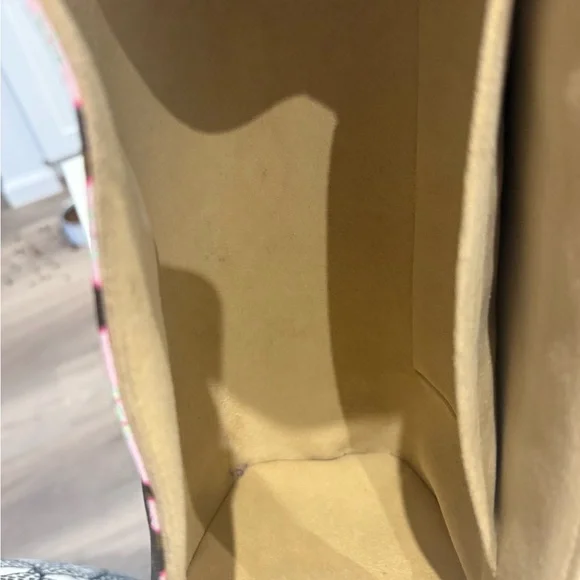 LOUIS VUITTON
TAKASHI MURAKAMI X LV MONOGRAM CHERRY BLOSSOM SAC RETRO PM - Picture 7 of 15